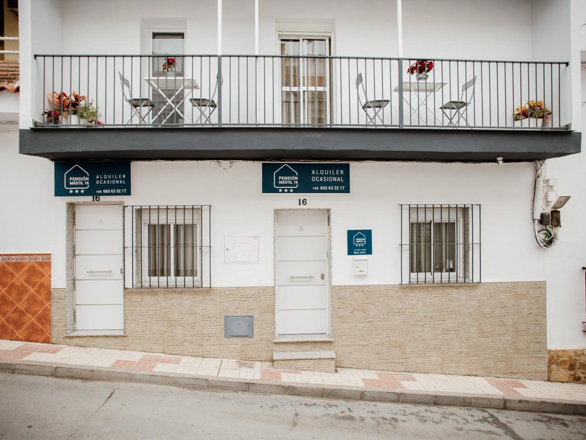 Apartamentos Turisticos Mastil 16 Malaga Bagian luar foto