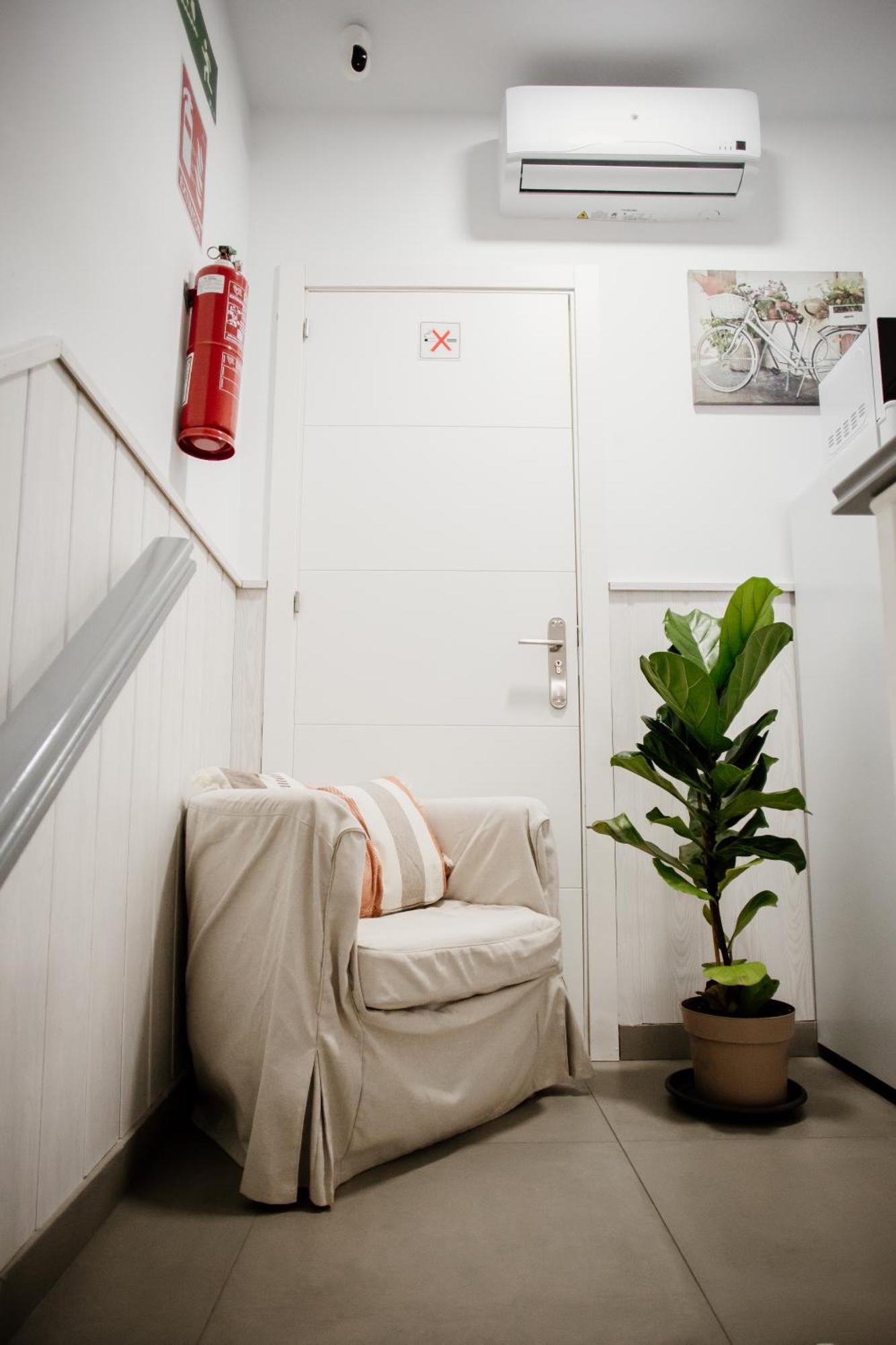 Apartamentos Turisticos Mastil 16 Malaga Bagian luar foto